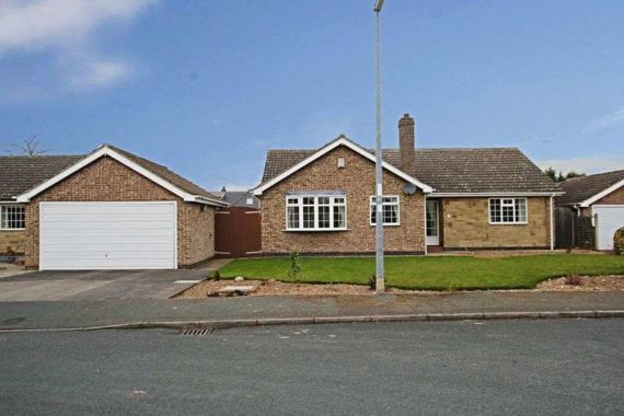 3 bedroom Detached t...